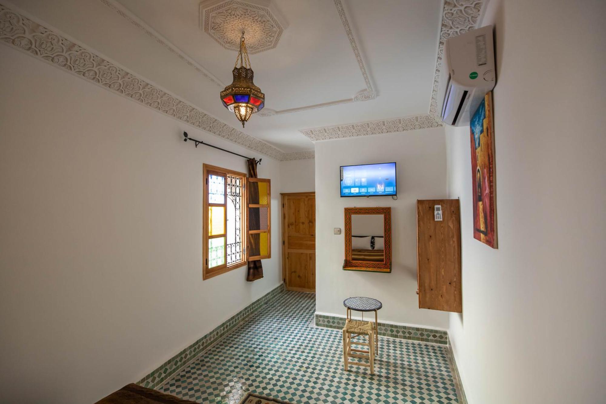 Tafoukt Riad Fes